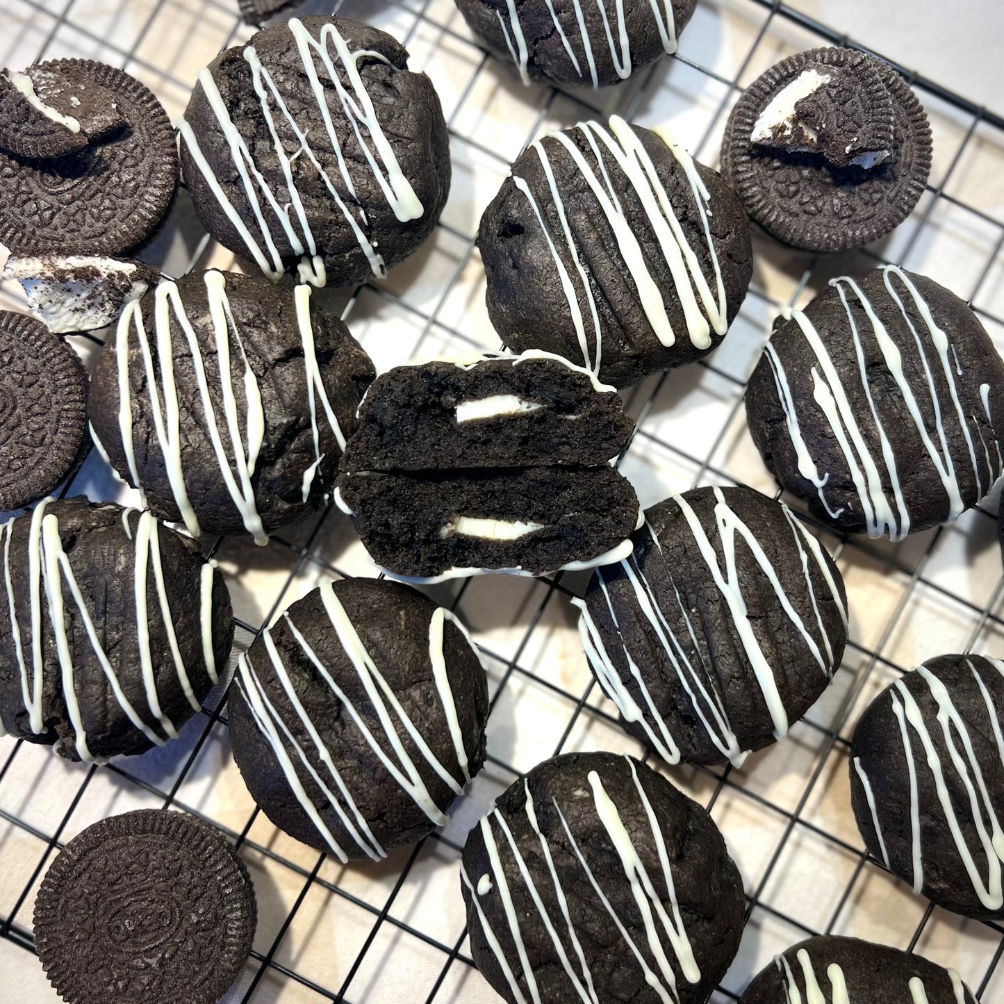 TRAVEL Kapu & 12x Cookies Gift Set