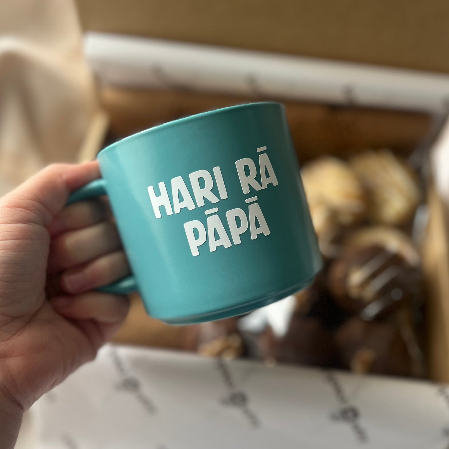 NUI Rā Pāpā Gift Set - Travel Kapu, Kapu & 24x Cookies