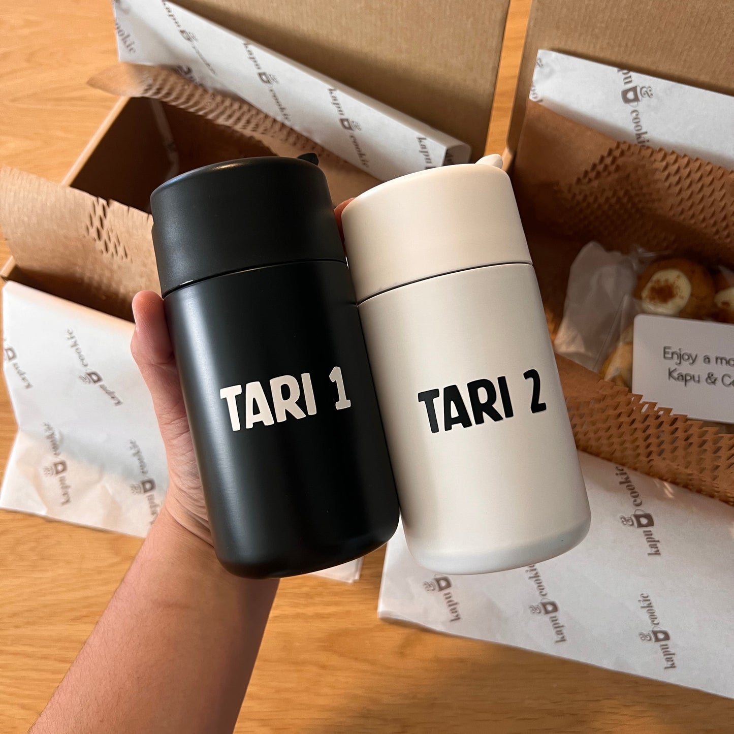 Kōrua TRAVEL Kapu & 24x Cookie Gift Set