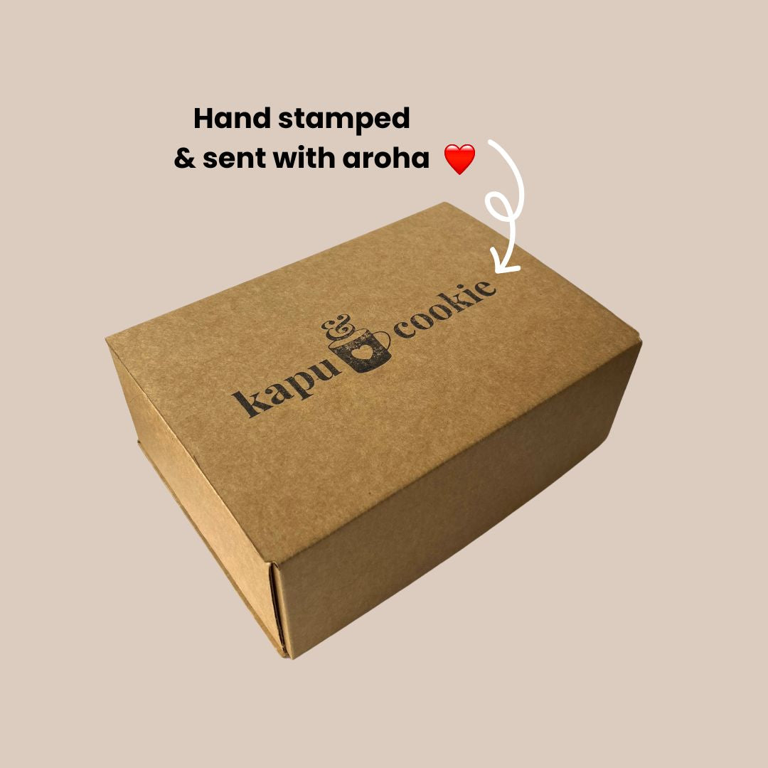 Kōrua Kapu & 24x Cookies Gift Set