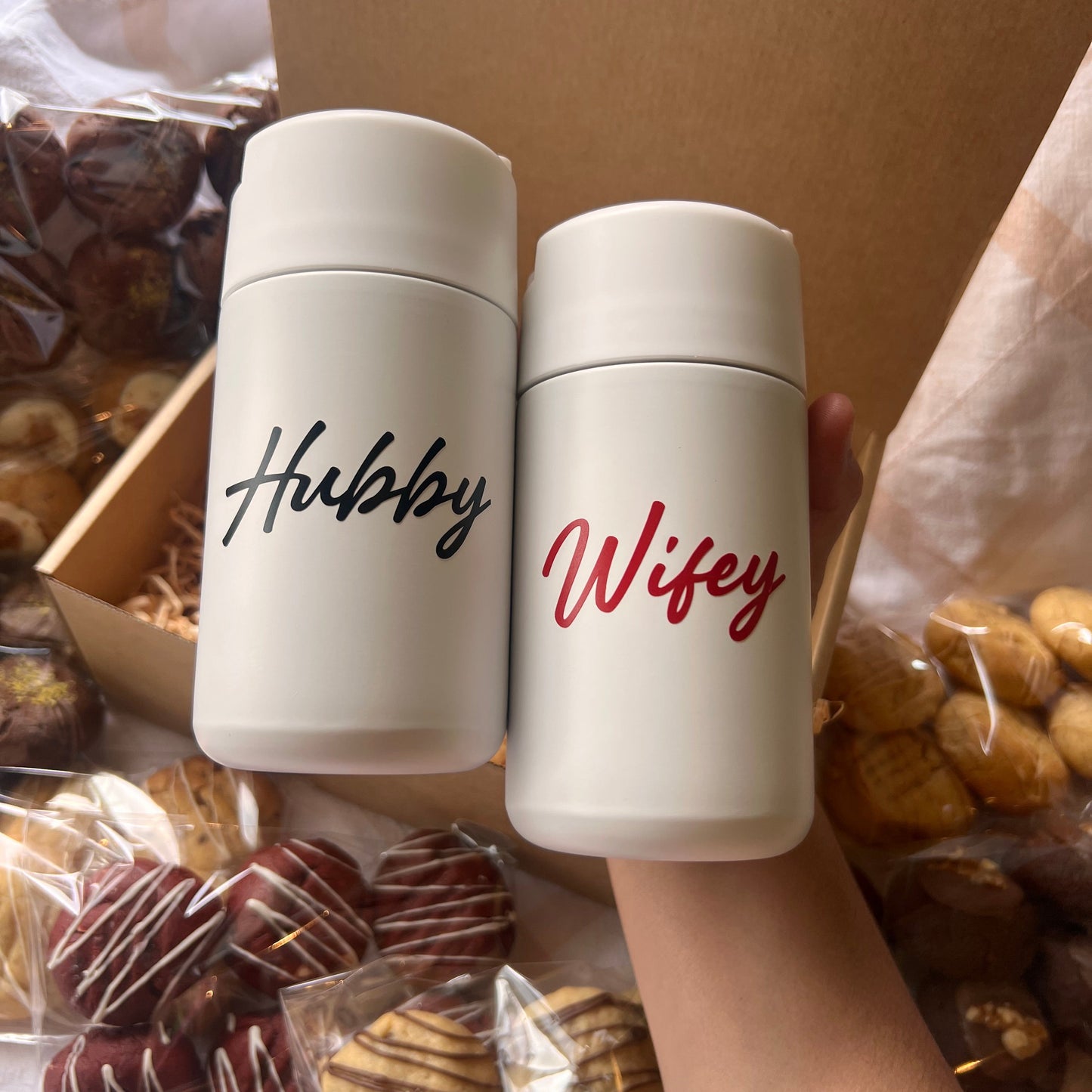 VDAY Travel Kapu & 24x Cookie Gift Set